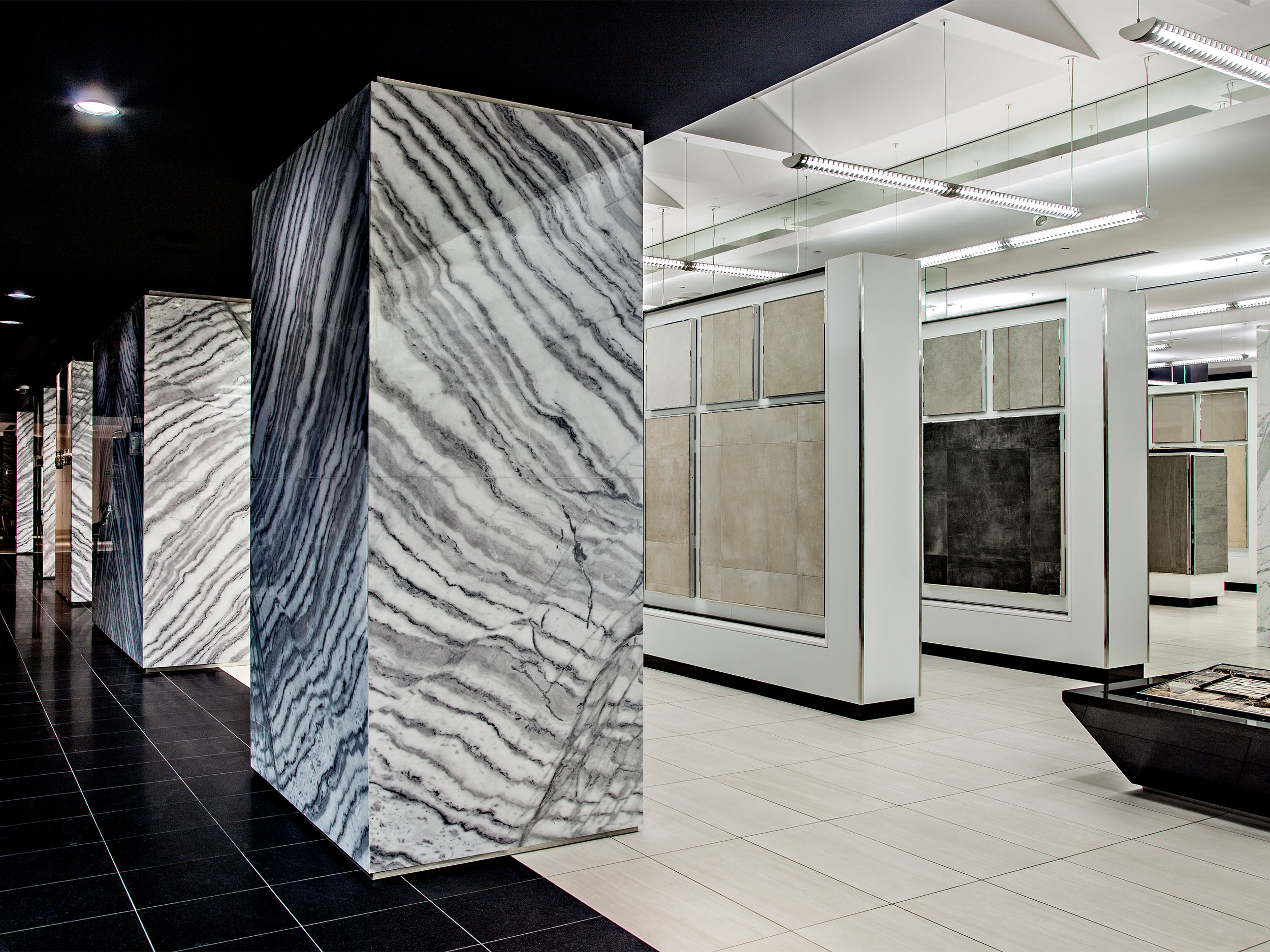 Olympia Tile Showroom II BY IV DESIGN