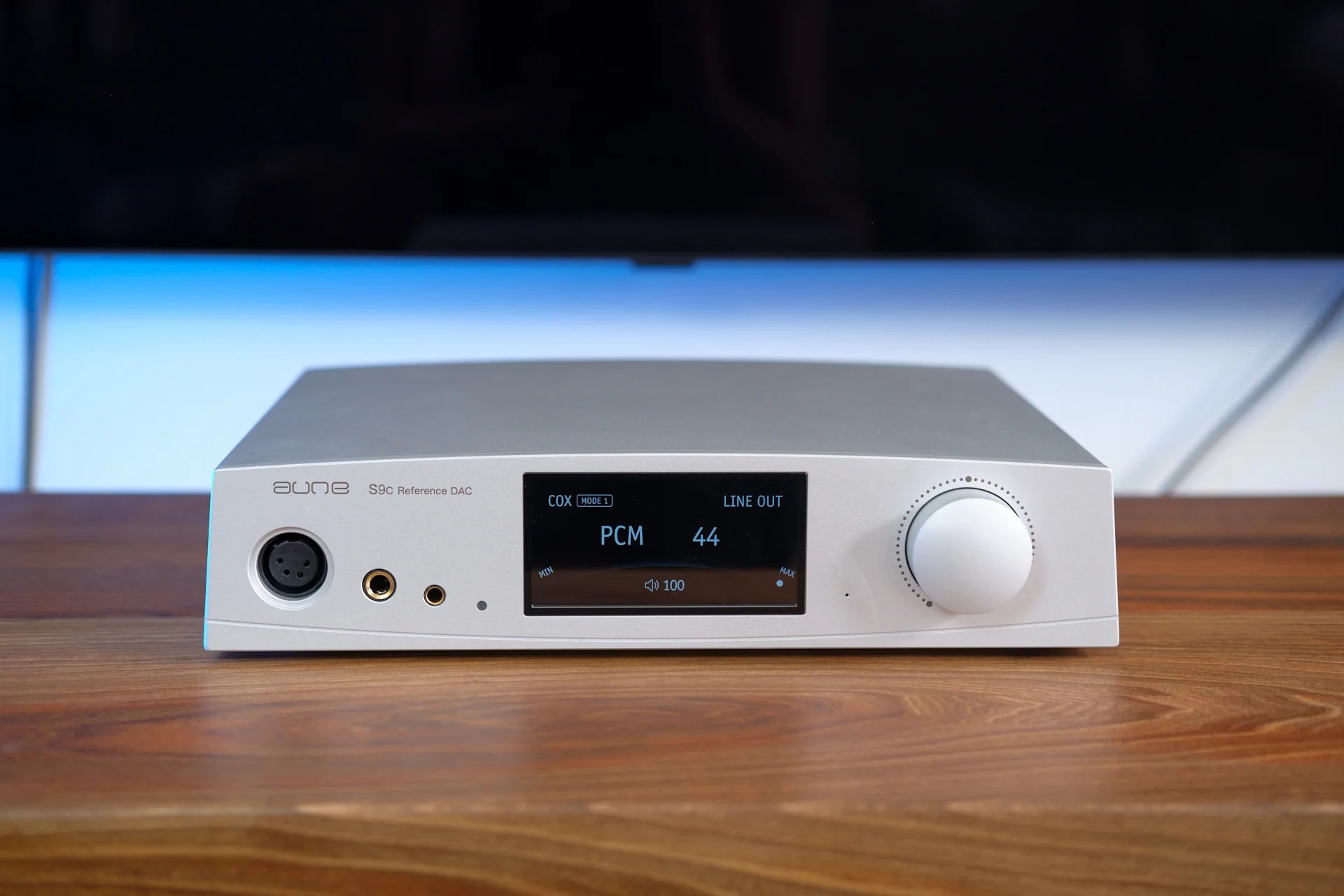 Aune S9C DAC with a capable headphone amplifier - review
