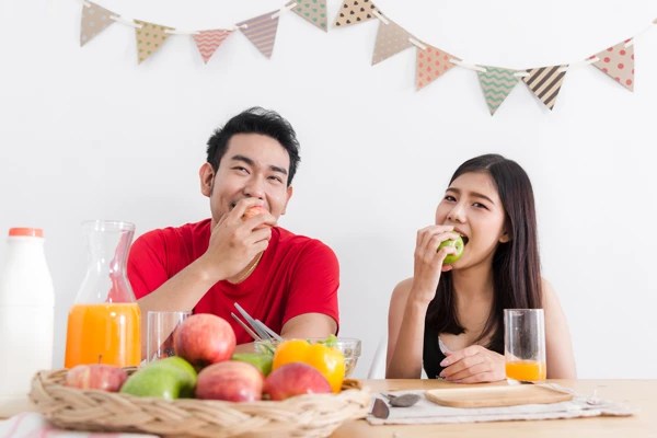Punya Masalah Kulit Wajah Kering? 7 Rekomendasi Buah Ini Bantu Kulit Lebih  Sehat