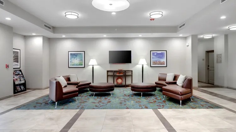 Candlewood Suites Waco Lobby