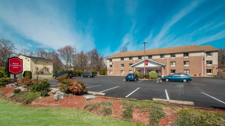 Red Carpet Inn Indian Head Exterior