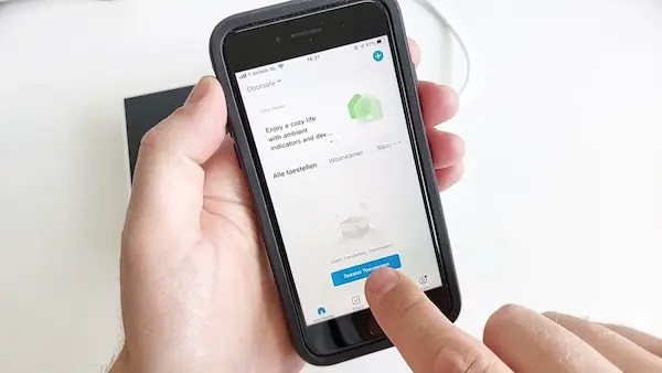 Smart Life Lamp Not Connecting? 4 Possible Reasons To Know - Nerd Plus Art