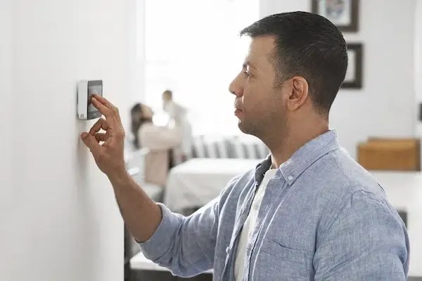 How Do I Reset My Lennox Smart Hub? 3 Troubleshooter Guide - Nerd Plus Art