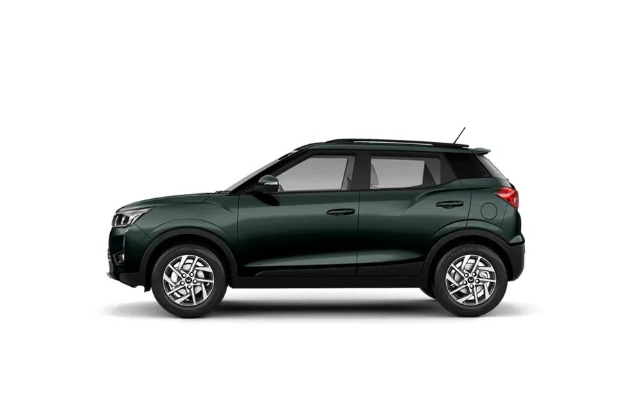 Mahindra XUV300 Price, Variants, OnRoad Price and Specifications.