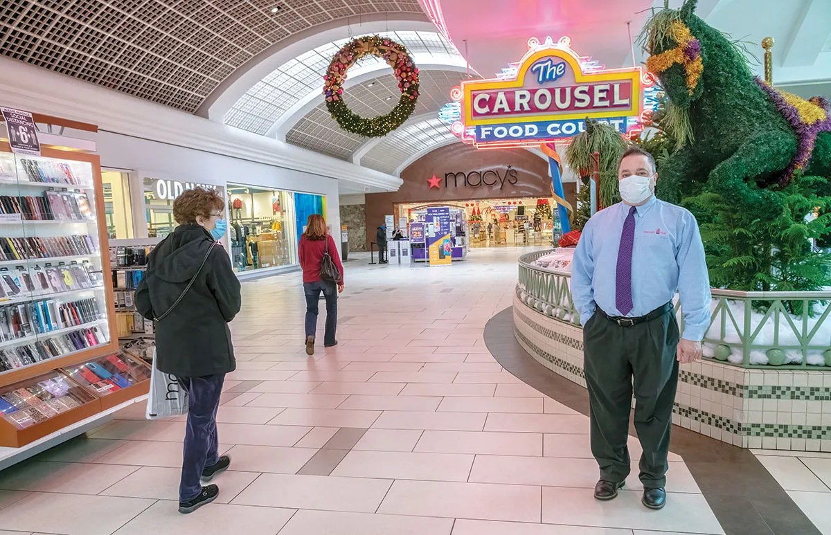Uri Holiday Mall 2023 Will New Covid-19 Variant, Supply-Chain Worries Alter Holiday Shopping Season? - Providence Business News