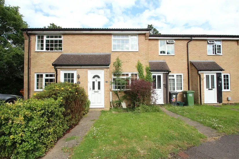 Search Properties for Sale and to Let in Basingstoke Jacobs Properties