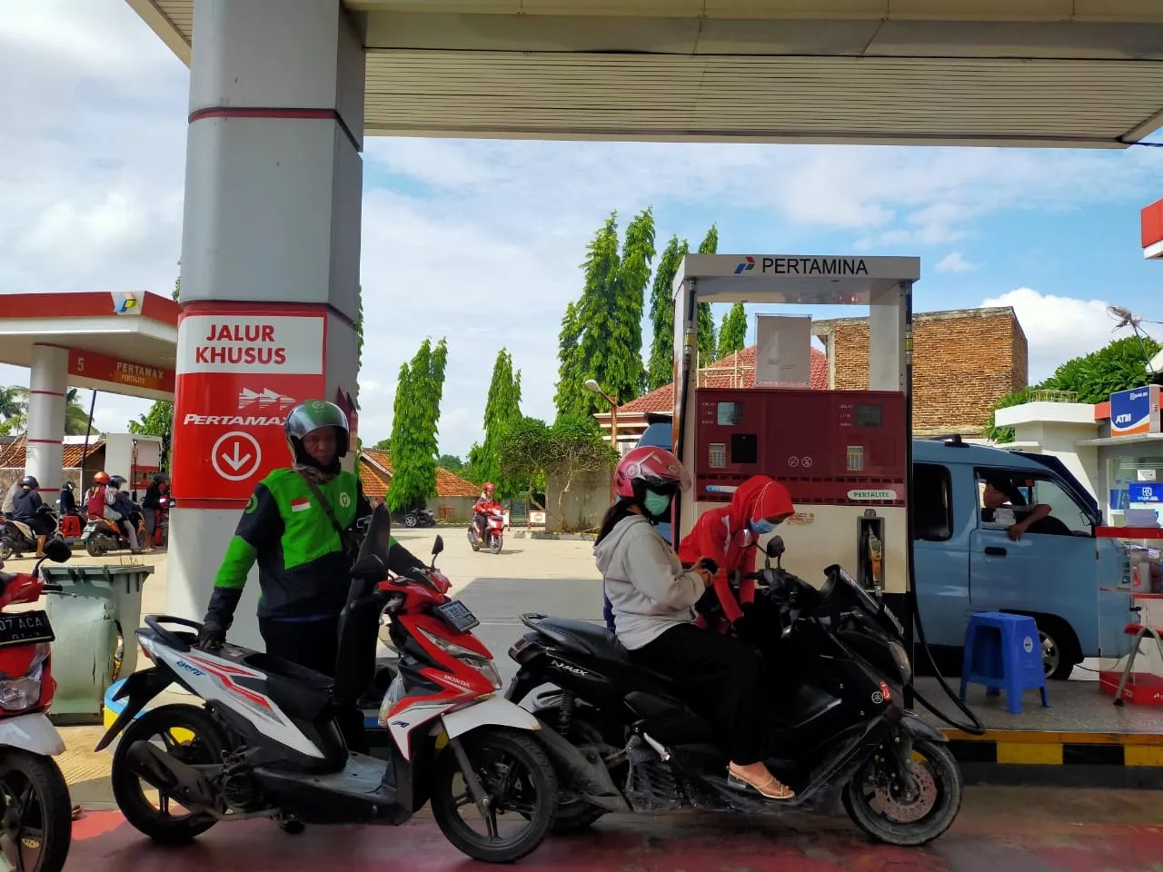 Harga BBM Turun, Pertamax di Lampung Jadi Rp 9.400/Liter