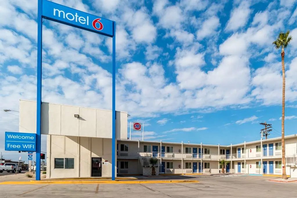 Motel 6 Blythe South Blythe, CA Hotels Tourist Class Hotels in Blythe GDS Reservation Codes