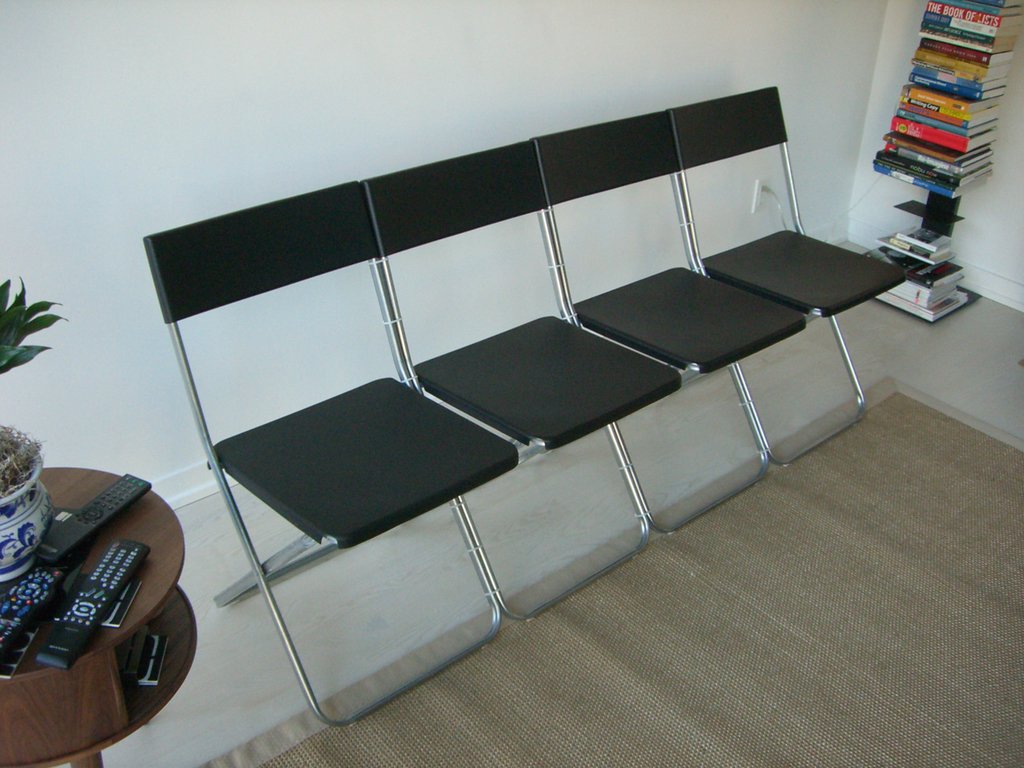 a cheap temporary 'sofa'