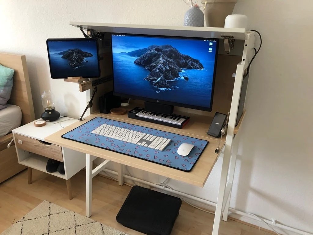 18 IKEA Desk Hacks That Are Seriously Good IKEA Hackers