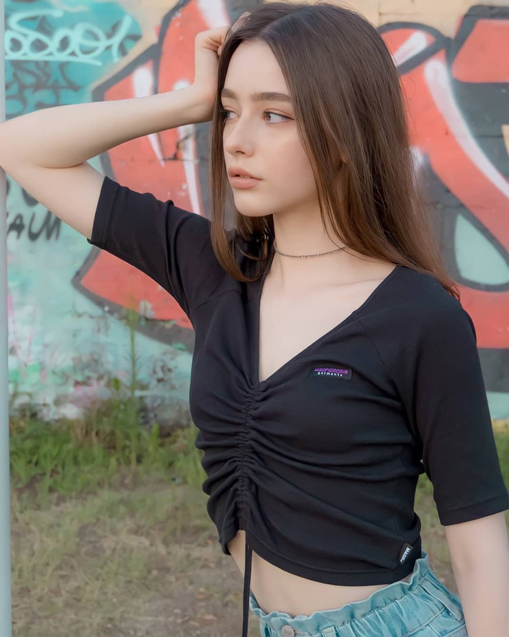 Picture of Dasha Taran (II)