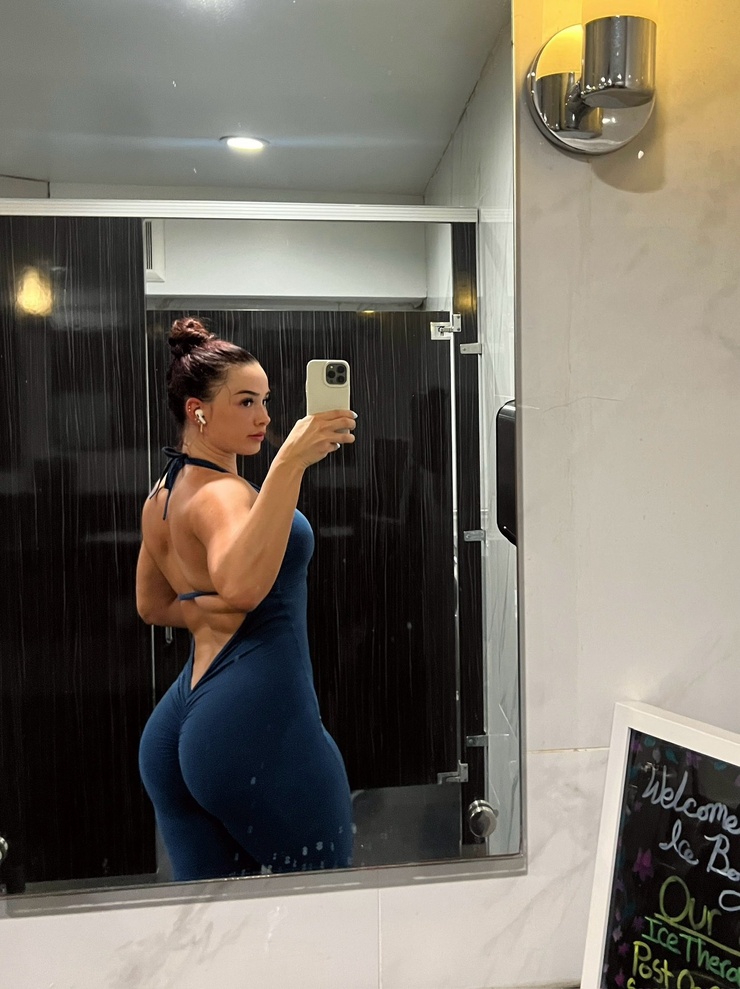 Picture of Krissy Taylor.