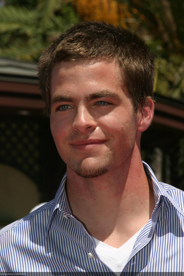 Picture of Chris Pine