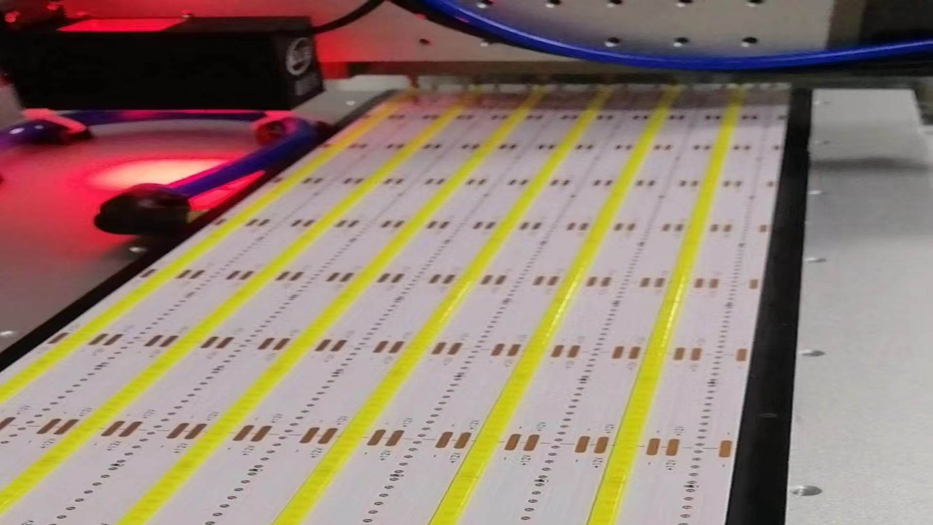 What is COB Strip Light – COB LED Strip Lights Knowledge - iLed