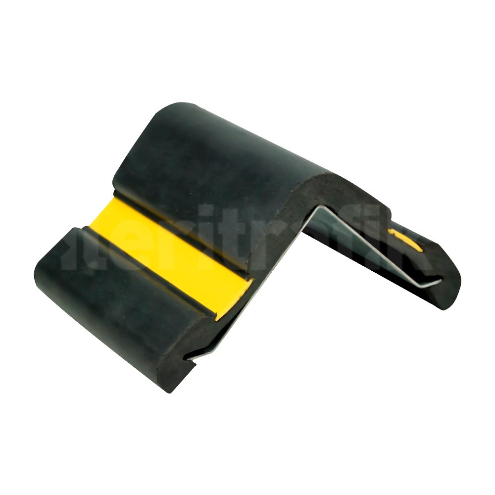 Rubber Coated Steel Corner Guard (300 x 10 x 10 cm) Delineator Studs