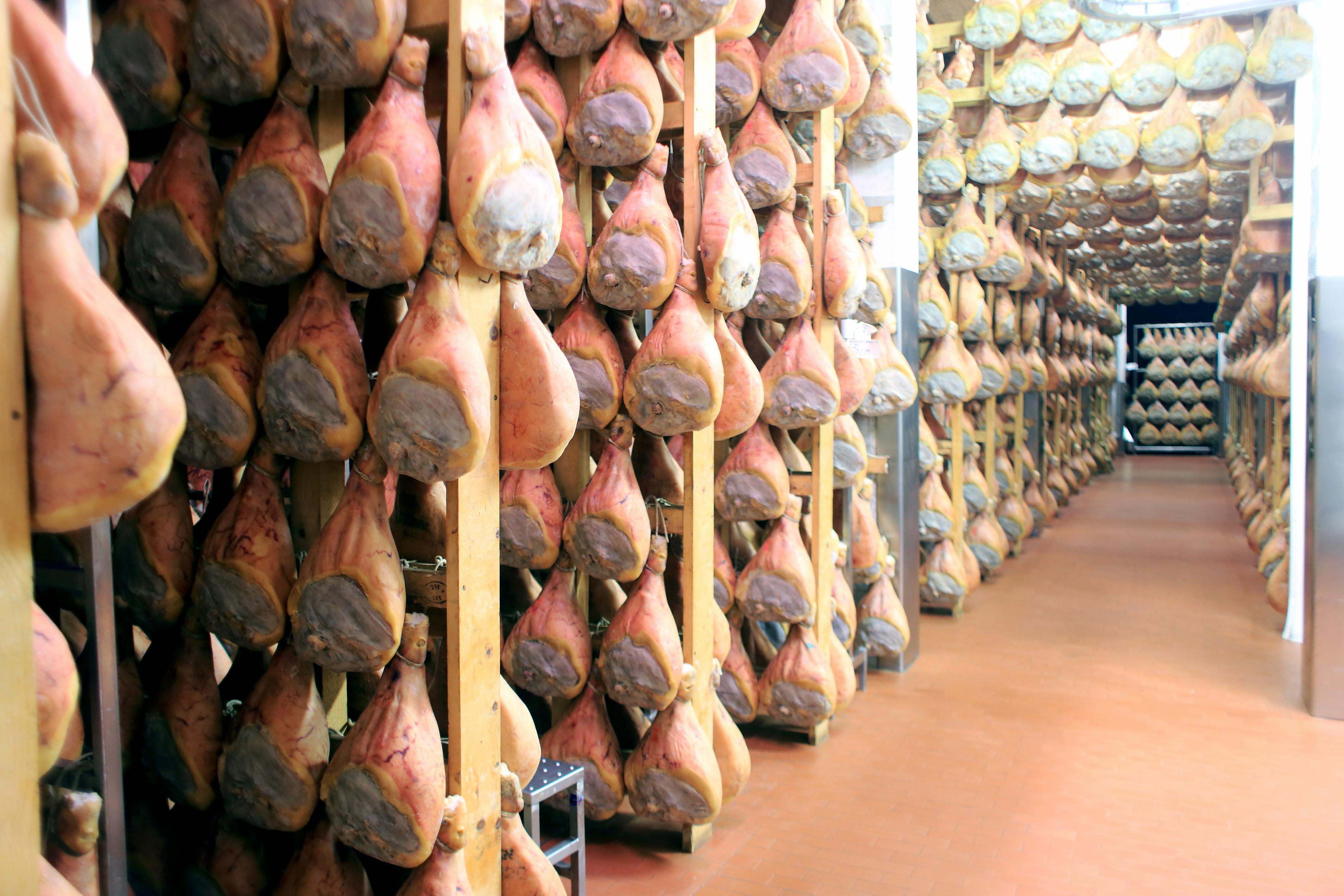 Prosciutto di Parma rivoluzionare il settore per salvare la Dop