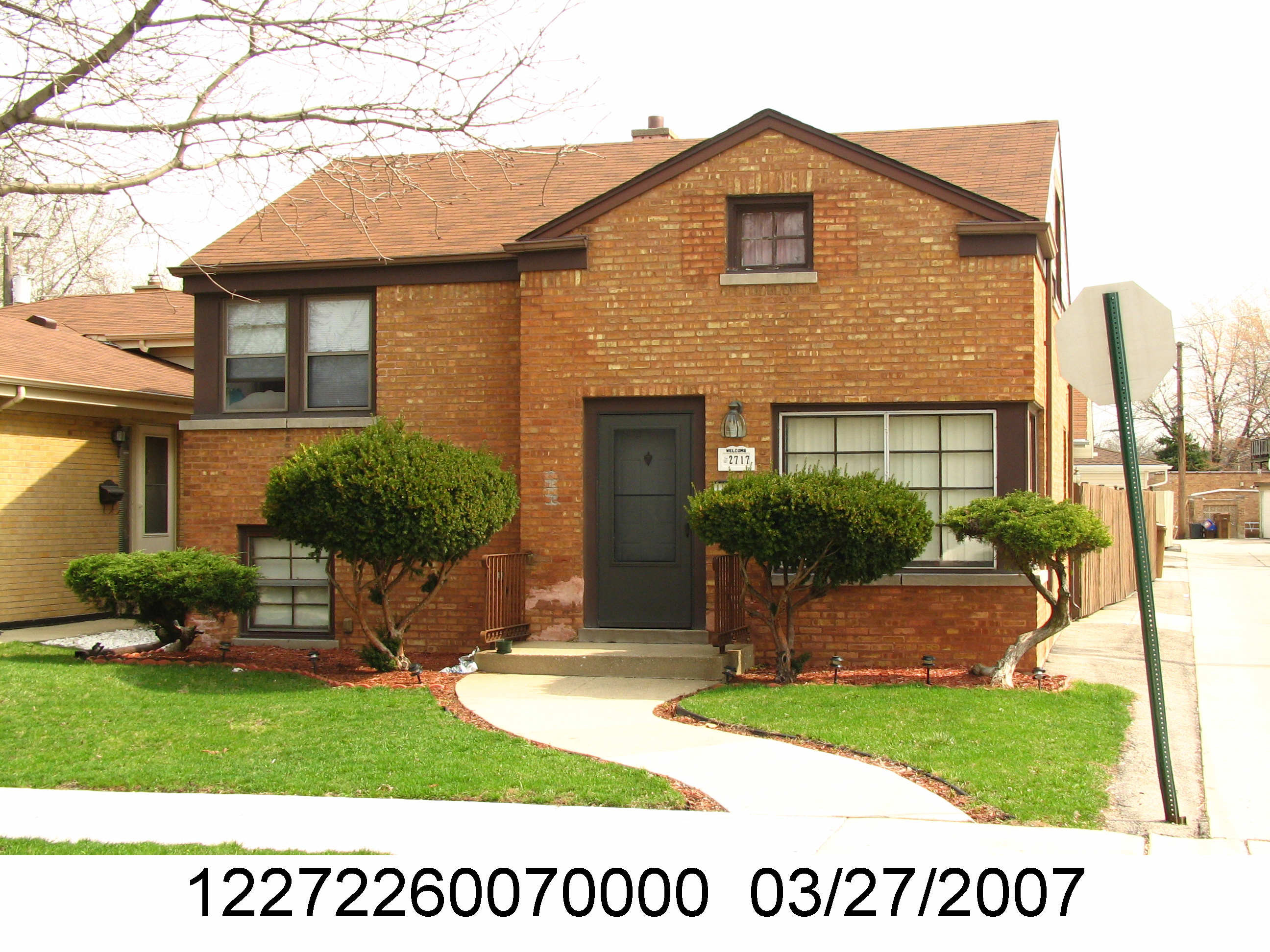 2717 SPRUCE ST, RIVER GROVE, IL 60171 Single family