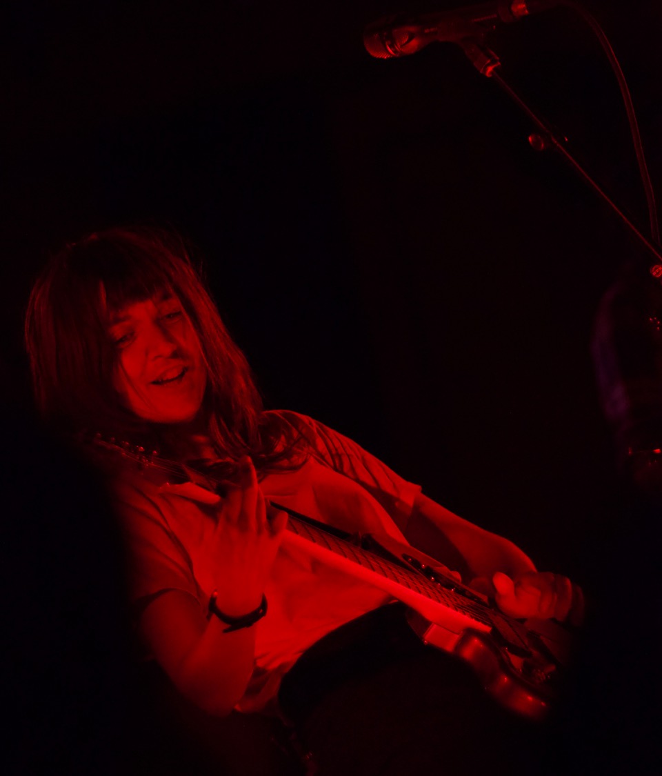 cb9 : Illinois Entertainer