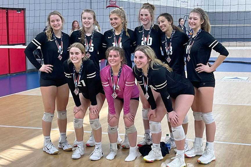 Top Notch 17 Elite places second in Stratman Sports Series 18s