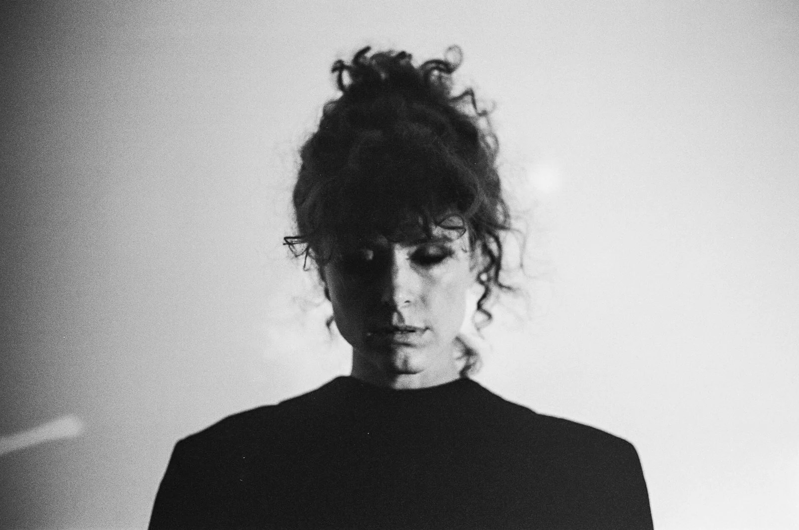 Heaven Ain't Calling by KIESZA Review Illustrate Magazine