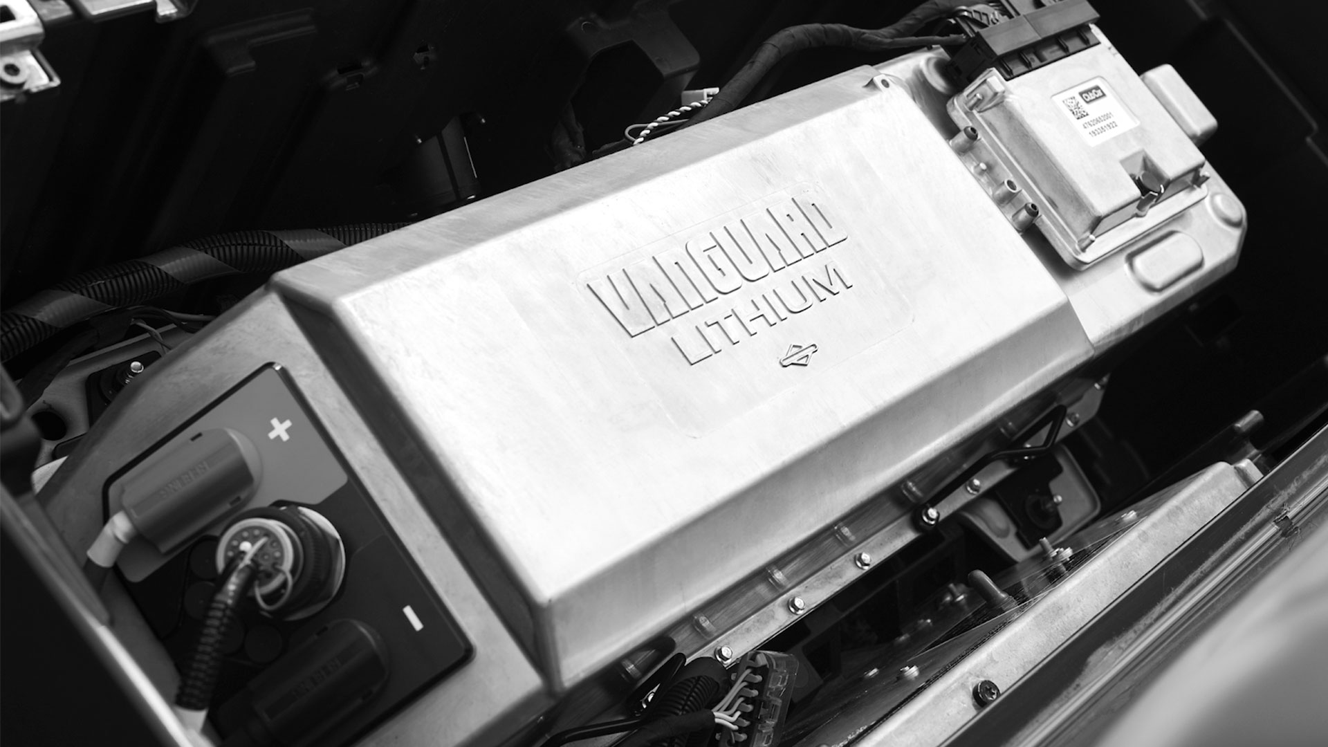 3.8kWh* Commercial Battery Pack Vanguard