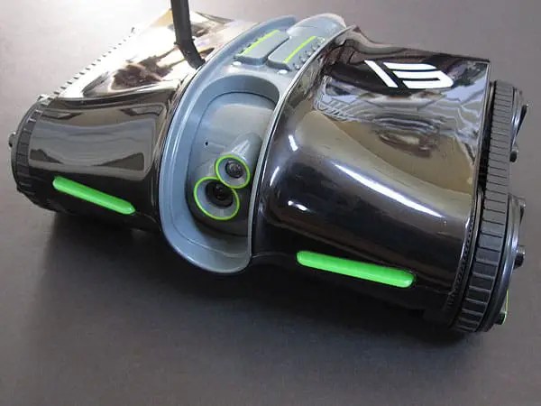 Review: Brookstone Rover 2.0 App-Controlled Wireless Spy Tank | iLounge