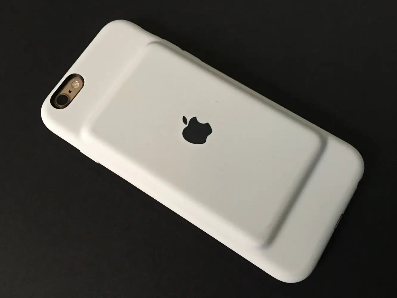 Review Apple iPhone 6s Smart Battery Case