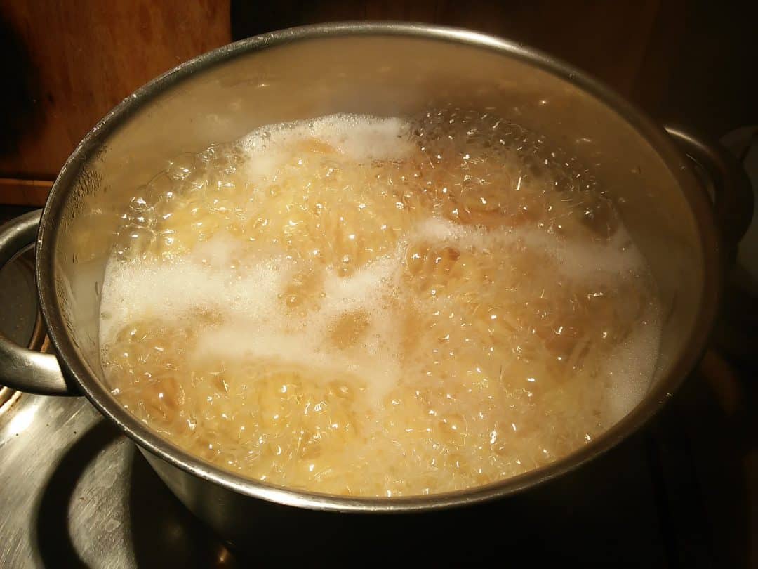 8 Reviews for the Best Pasta Pot with Strainer for 2021