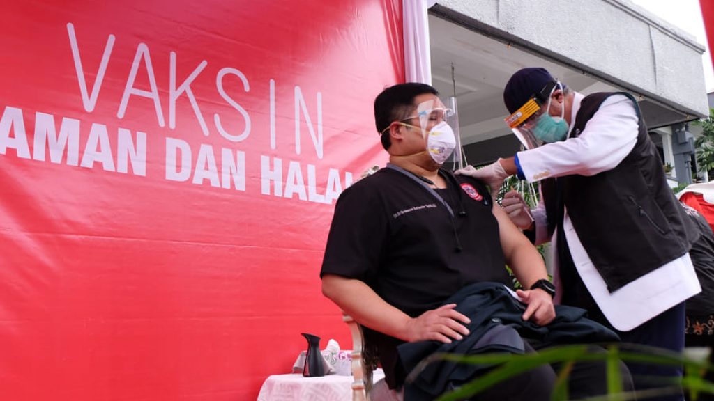 dr. Adam Prabata Mengulas Vaksin, Harapan Mempercepat Berakhirnya Pandemi