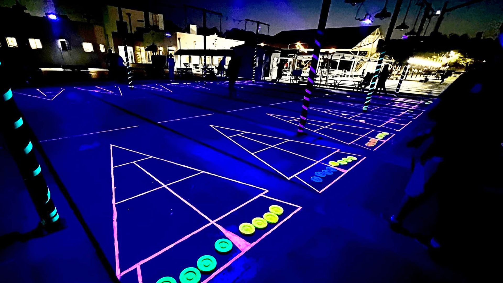 St. Pete Shuffle goes galactic with glowing courts I Love the Burg
