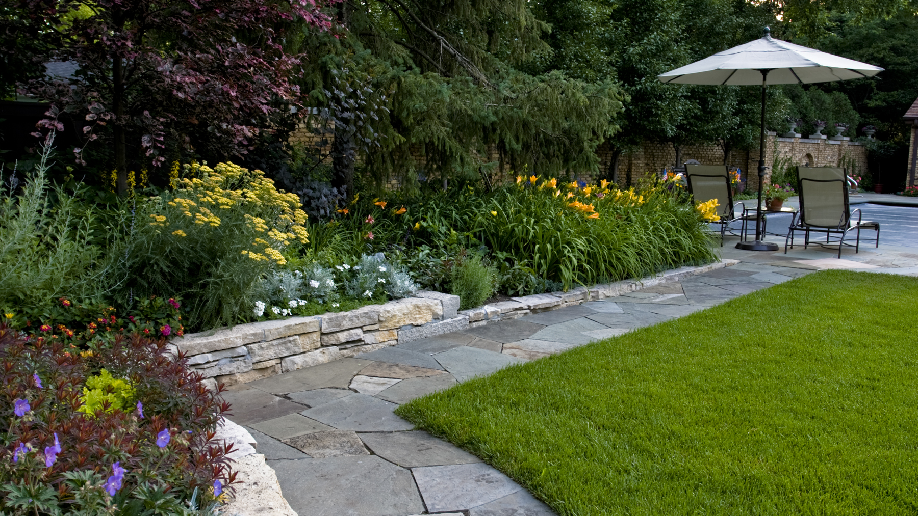 ILCA 2020 Gold Award Winner The English Garden ILT Vignocchi
