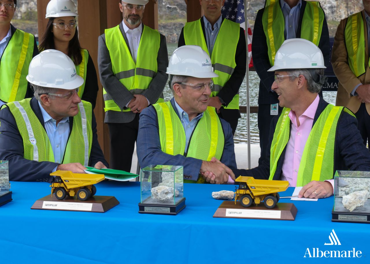 Albemarle and Cat sign deal to enable zero emissions lithium mine site