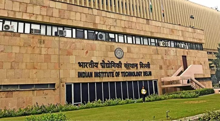 IIT Delhi Will Offer Artificial Intelligence Courses To