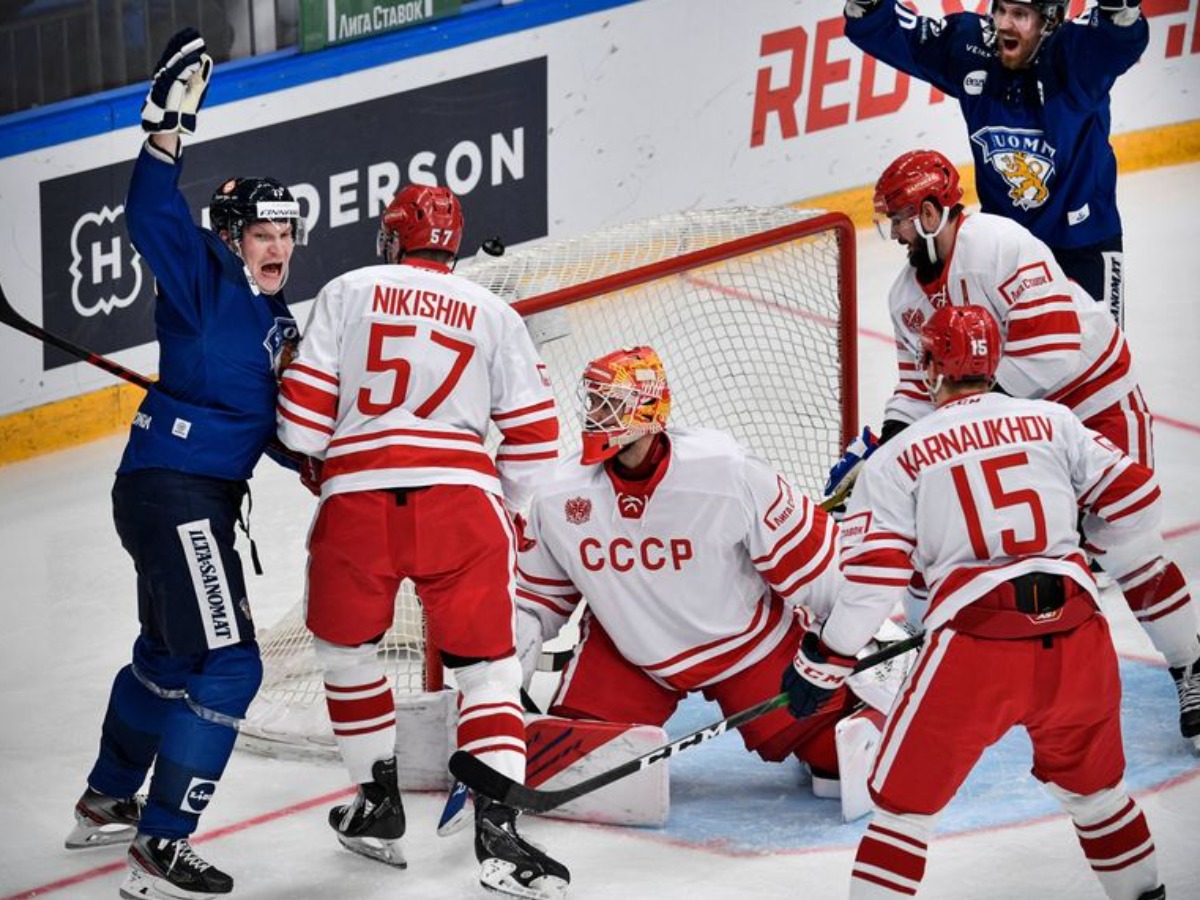 Russia’s Hockey Team Raises Eyebrows With Throwback USSR Jerseys