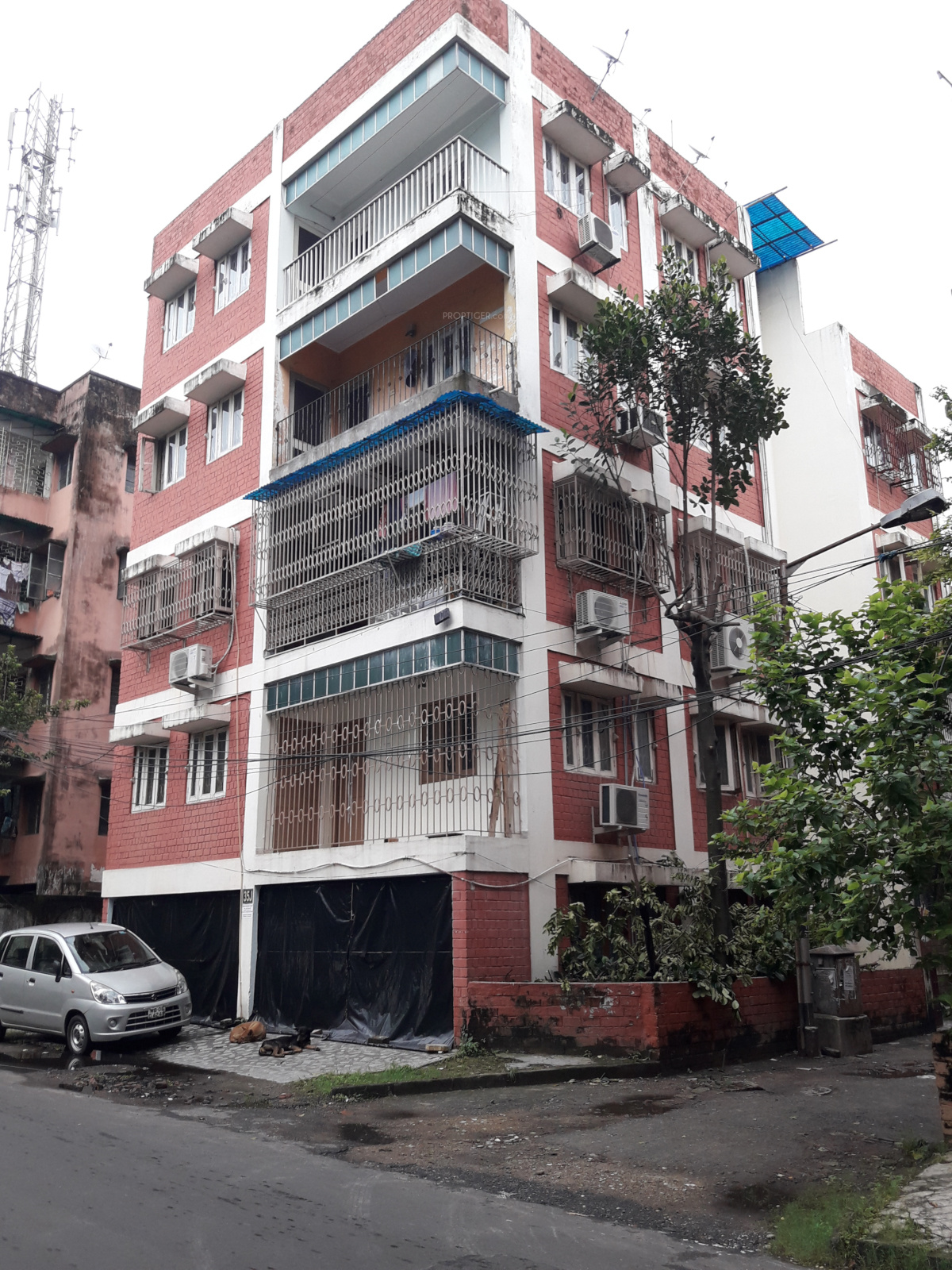 Reputed Builder Eastern Society in Phool Bagan, Kolkata Price