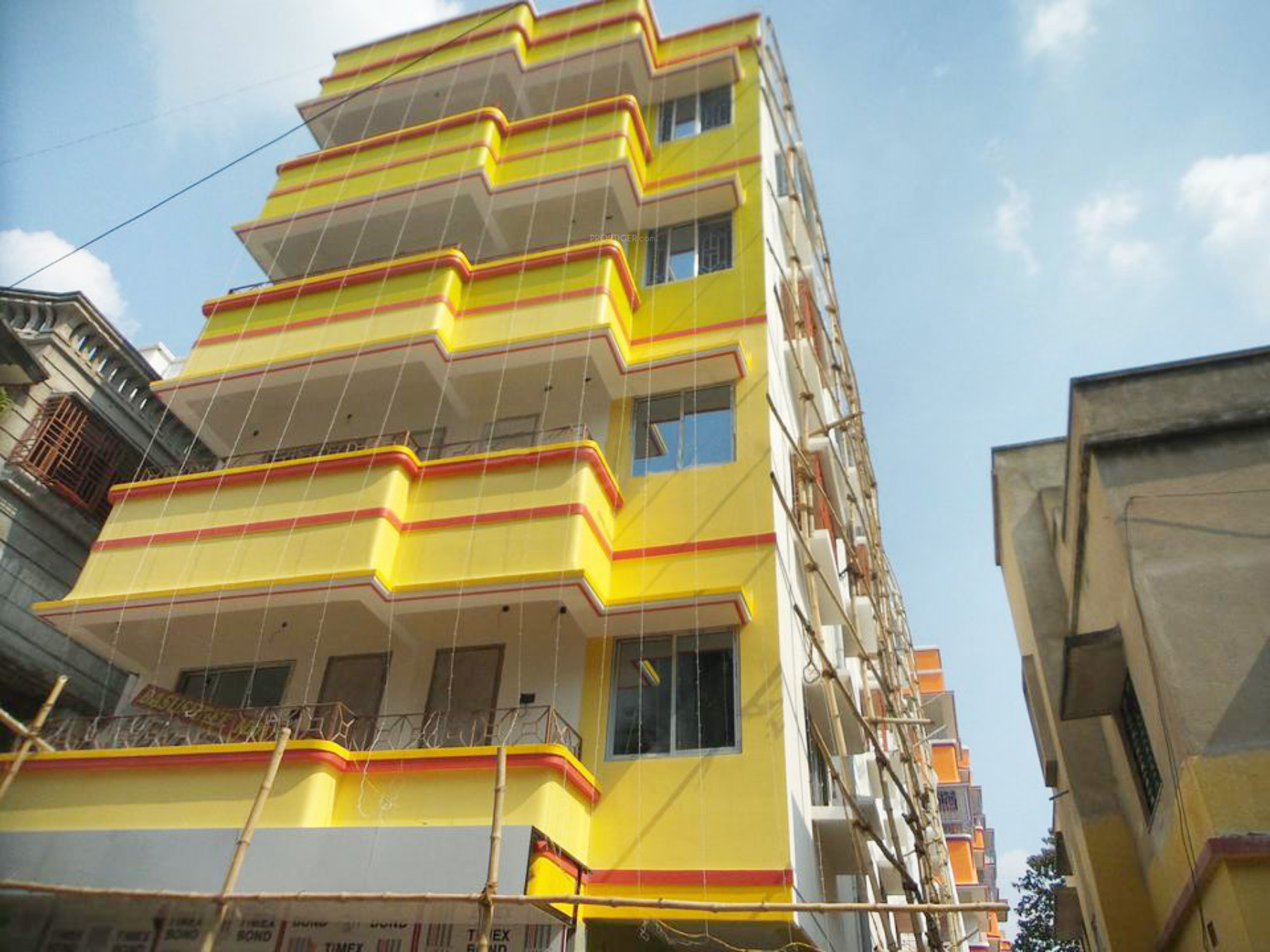 Main Elevation Image 1 of Apex Realty Kolkata Basushree Housing, Unit