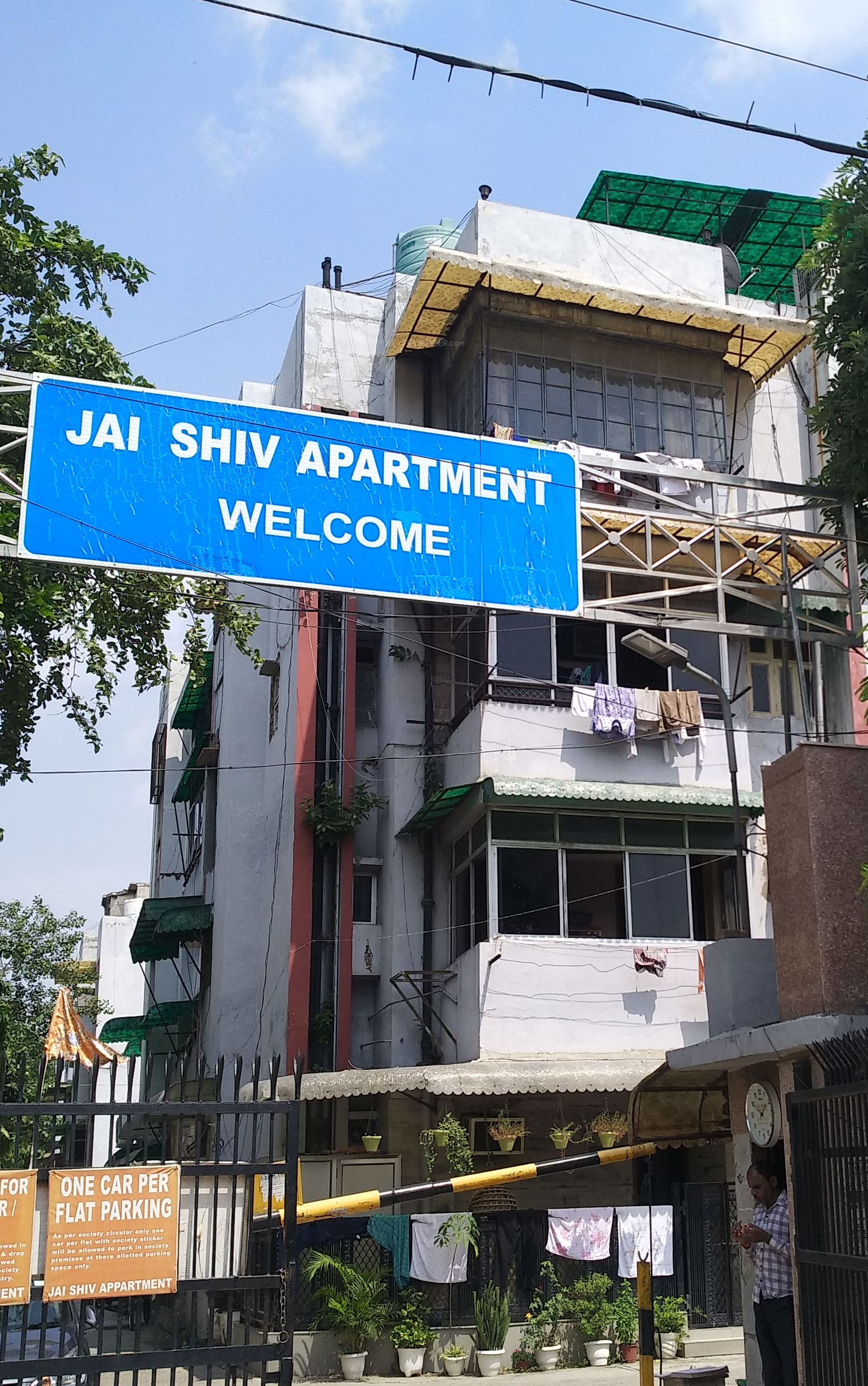 Reputed Builder Jai Shiv Apartment in Pitampura, Delhi Price