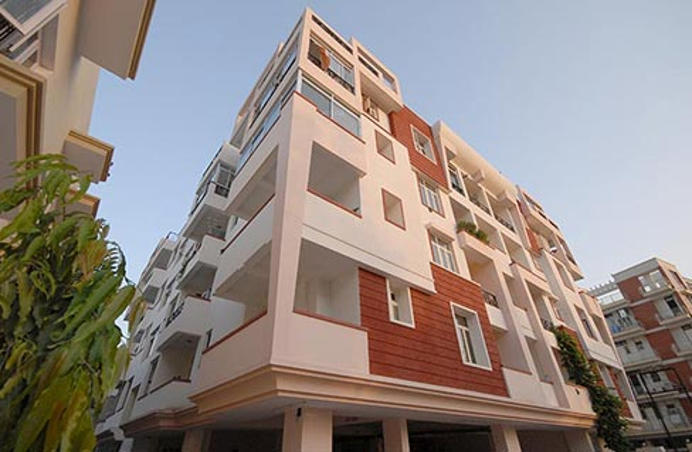 1732 sq ft 3 BHK 3T Apartment for Sale in Trimurty Colonizers Apna