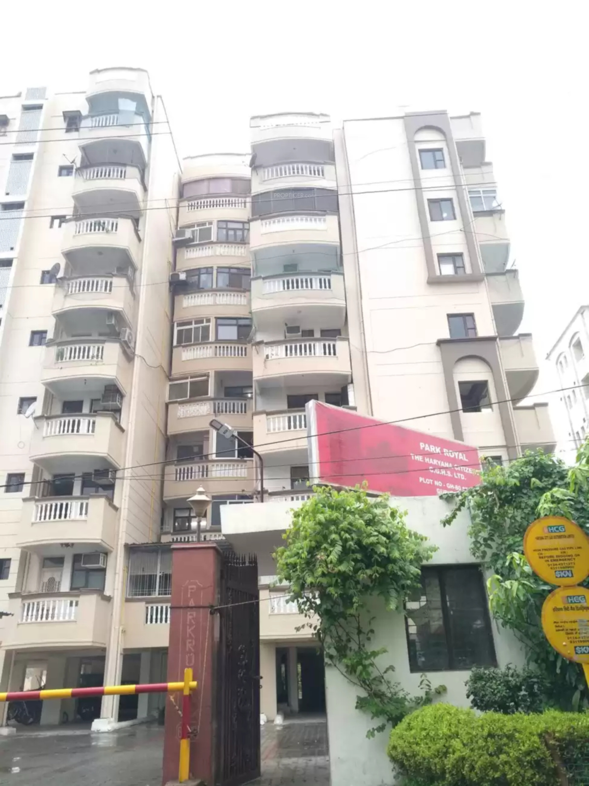 2126 sq ft 3 BHK 3T Apartment for Sale in CGHS Group Park Royal