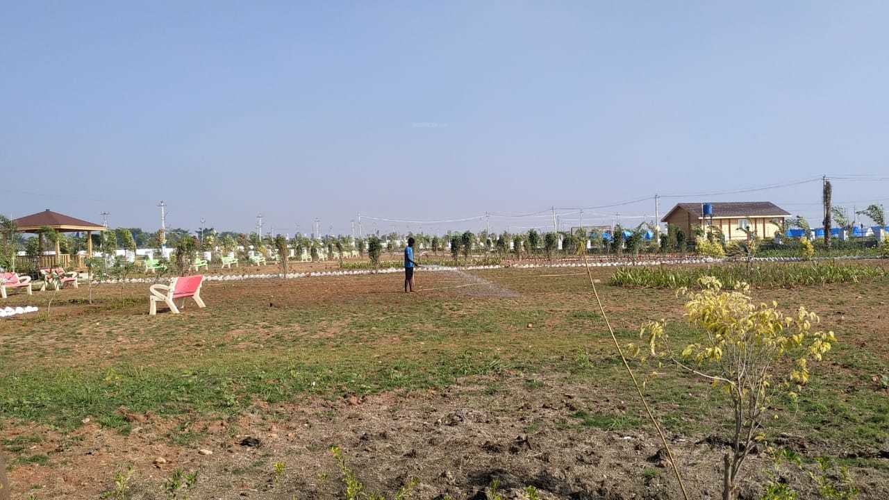 2025 sq ft Plot for Sale in Suchirindia Constructions Pvt Ltd Vasavi