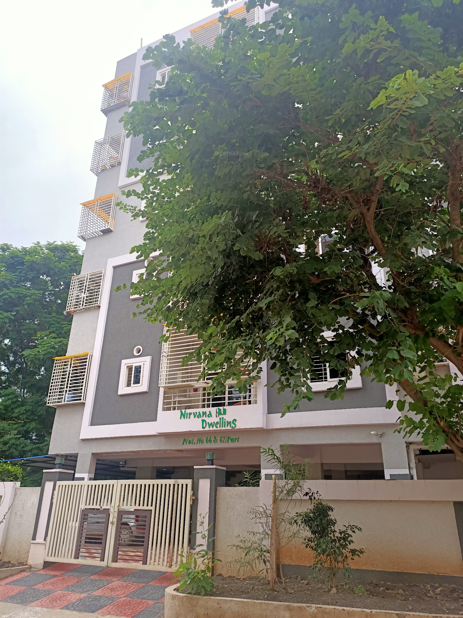 1050 sq ft 2 BHK 2T Apartment for Sale in SMR Infra Hyderabad Nirvana