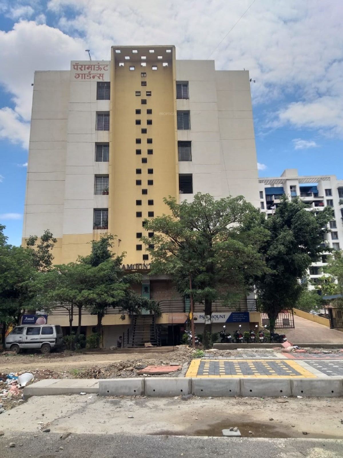 Paramount Garden in Katraj, Pune Price, Location Map, Floor Plan