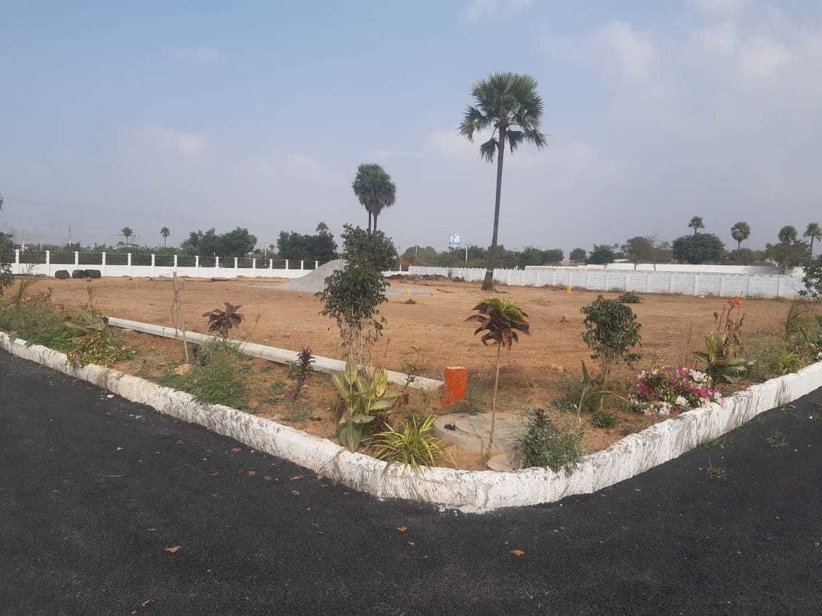 2700 sq ft Plot for Sale in Sukshanti Devolopers Brindavan Thimmapur