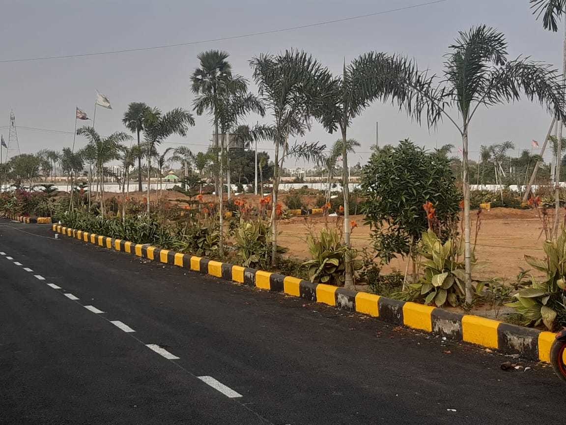 2700 sq ft Plot for Sale in Sukshanti Devolopers Brindavan Thimmapur