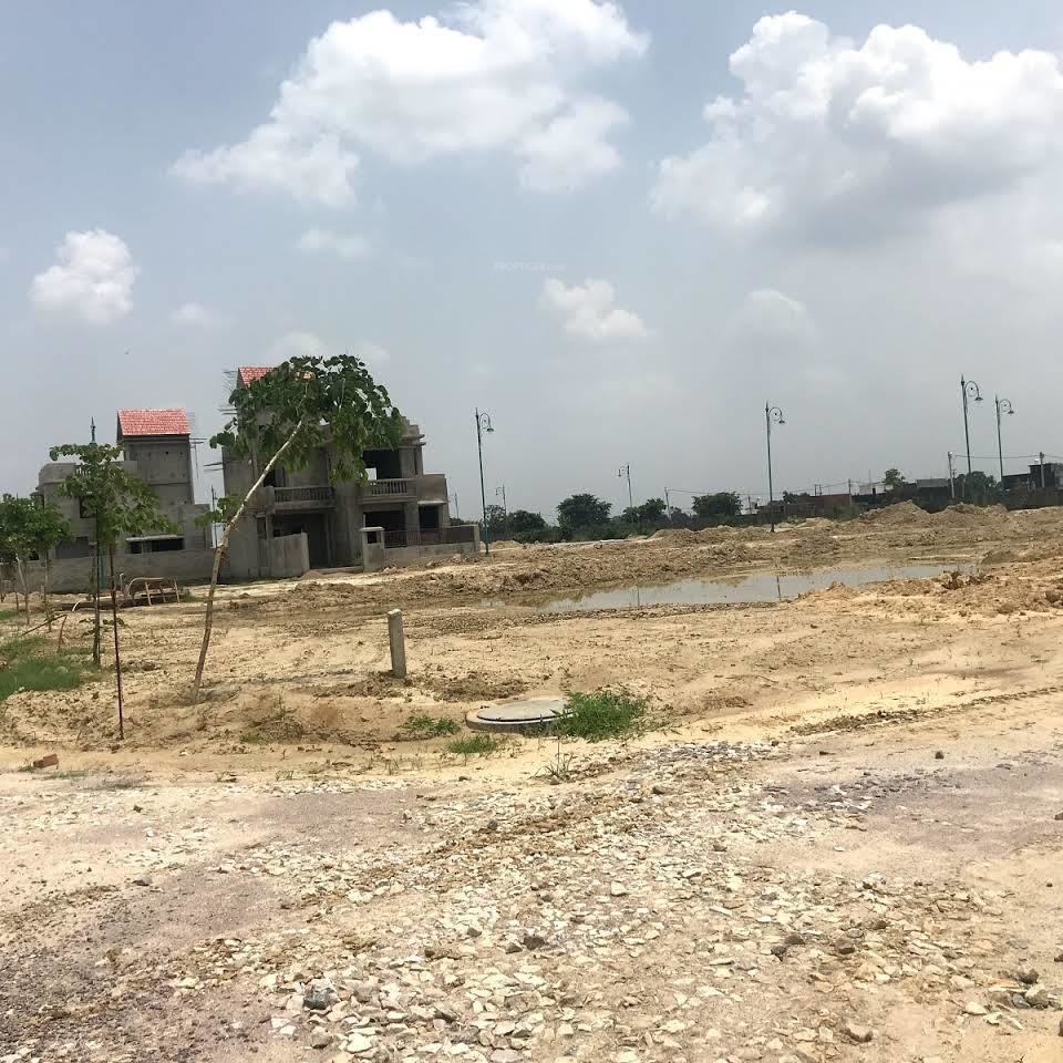 1123 sq ft 4 BHK Plot for Sale in Eldeco Housing And Industries Imperia