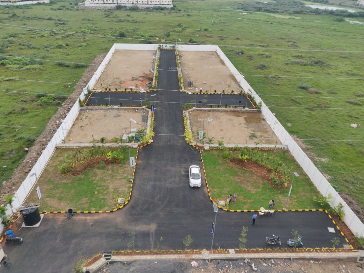 1748 sq ft Plot for Sale in Radiance Realty Developers
