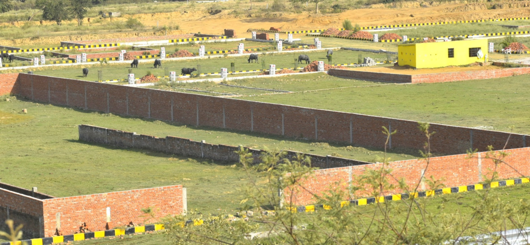 1375 sq ft Plot for Sale in Awadh Empire Infrabuild Vidya City Banthra