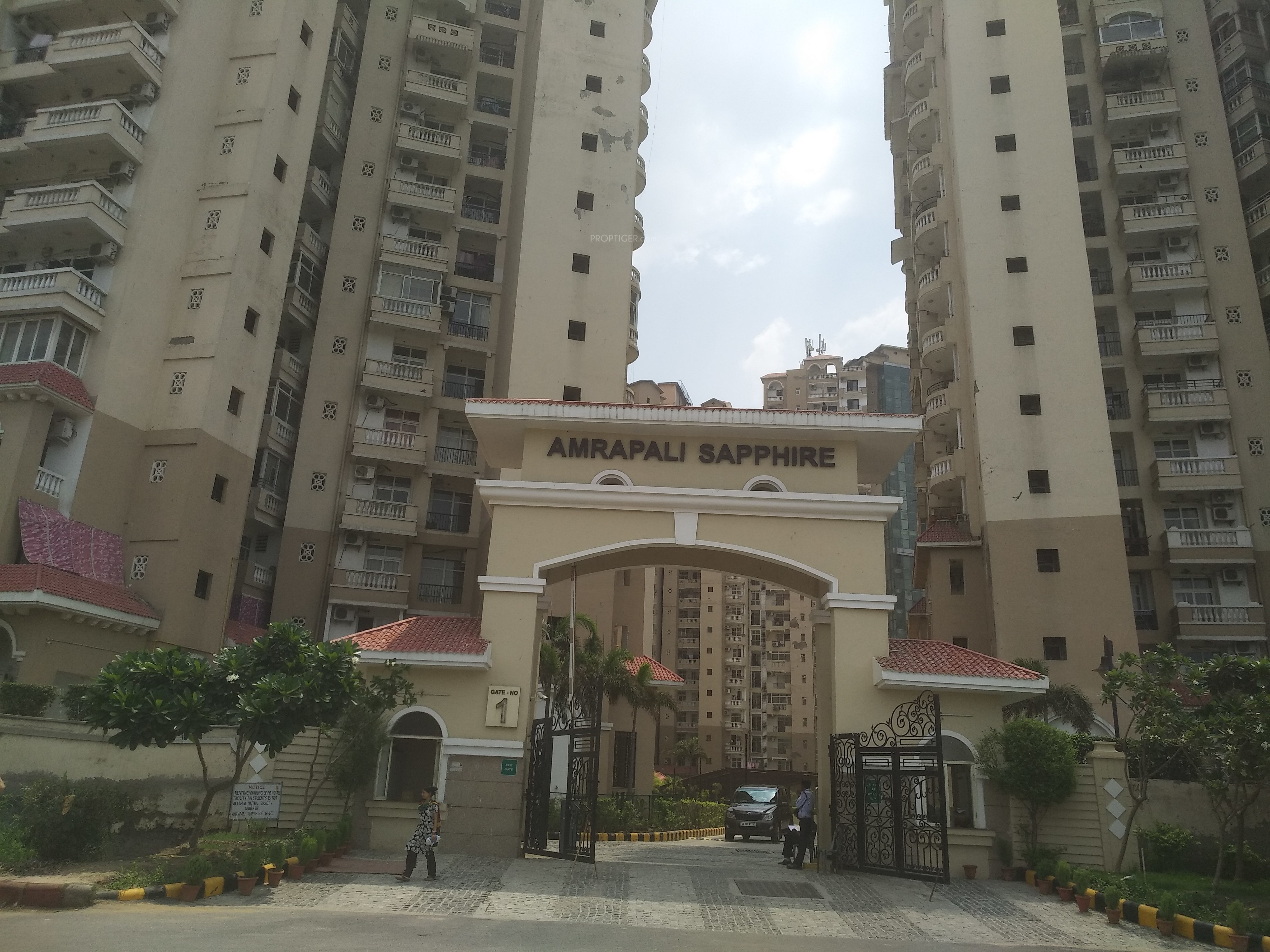 Amrapali Sapphire in Sector 45, Noida Price, Location Map, Floor Plan