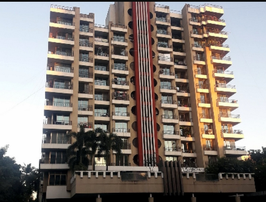 1425 sq ft 3 BHK 3T Apartment for Sale in Marathon Realty Onyx Mulund