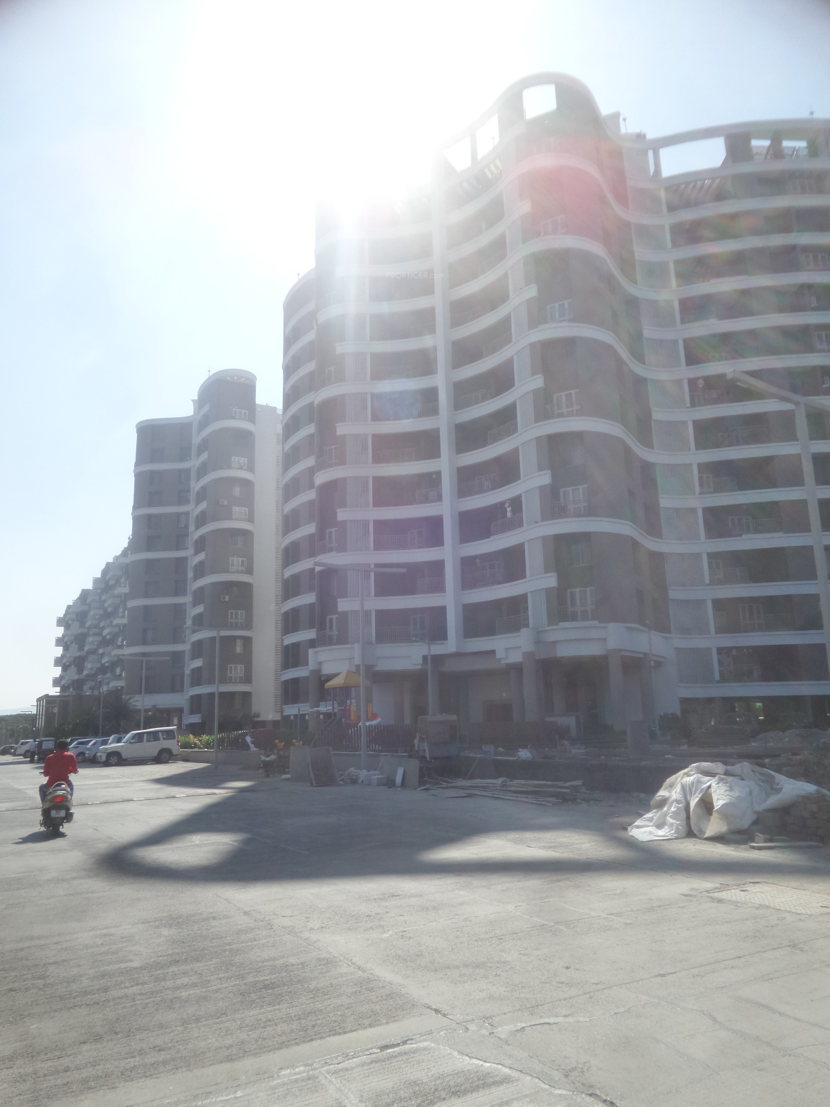 Gemini Grand Bay in Manjari, Pune Price, Location Map, Floor Plan